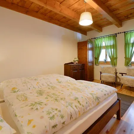 Guest house Zsalya Vendeghaz *